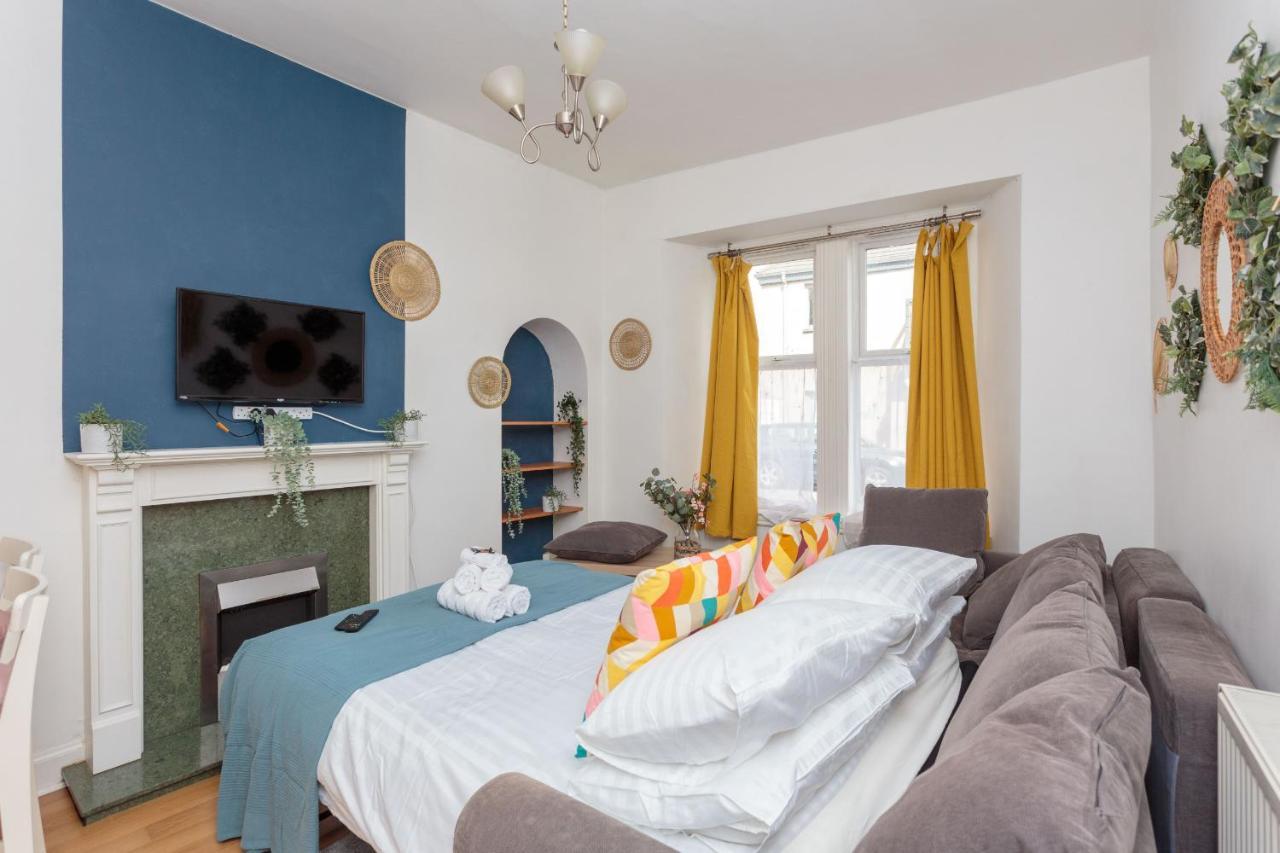 Cute - 1Bd Near Centre - Leith Walk Lägenhet Edinburg Exteriör bild